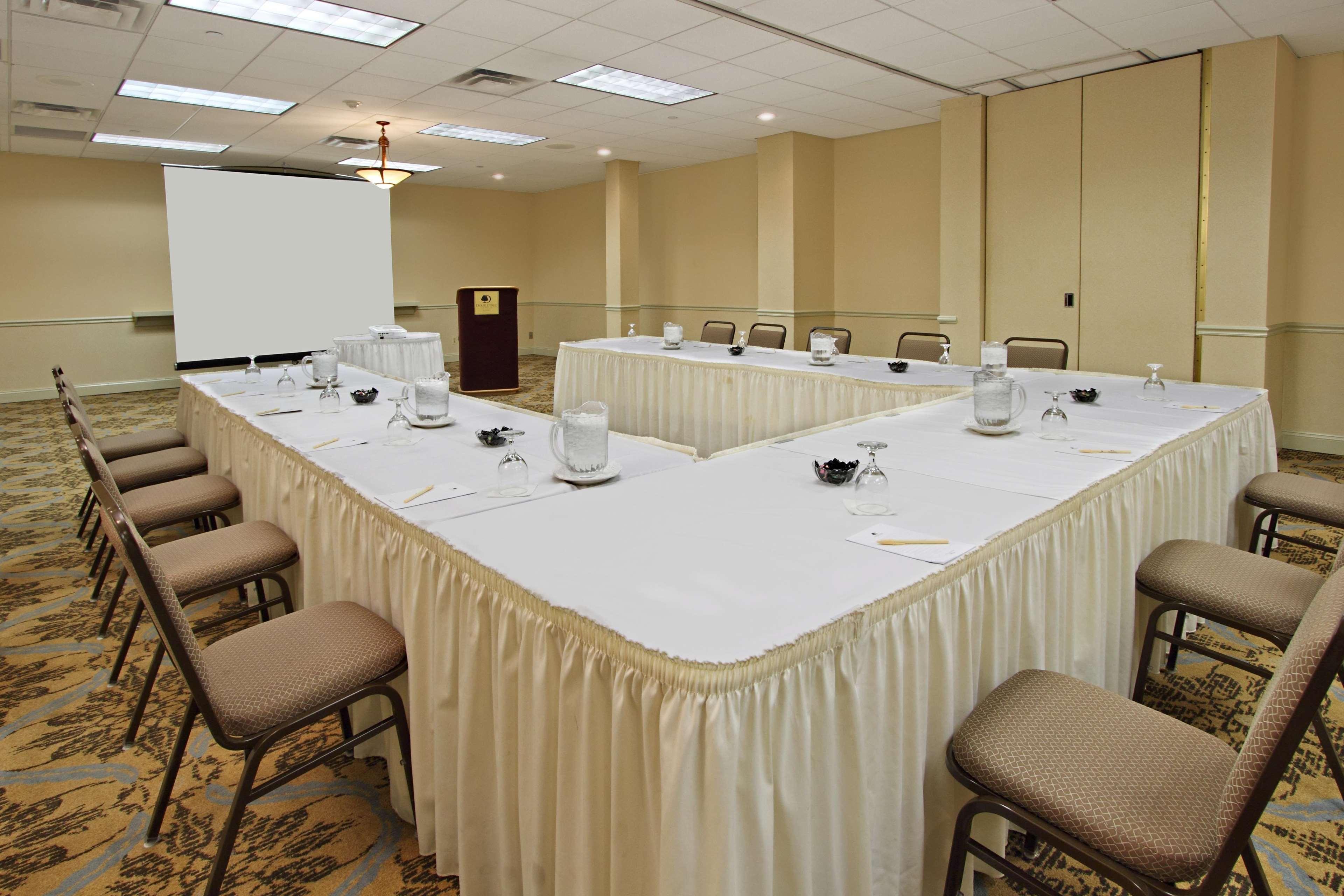 Doubletree By Hilton Mahwah Hotel Exterior foto