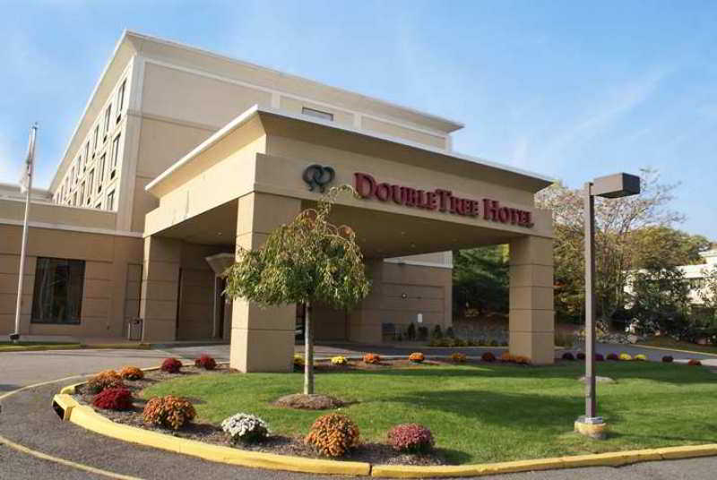 Doubletree By Hilton Mahwah Hotel Exterior foto